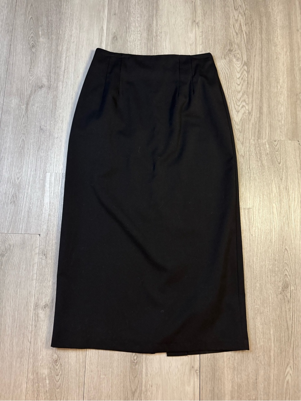Briggs Women’s vintage Black Solid Pencil Midi Skirt Lined Back Slit Size 10